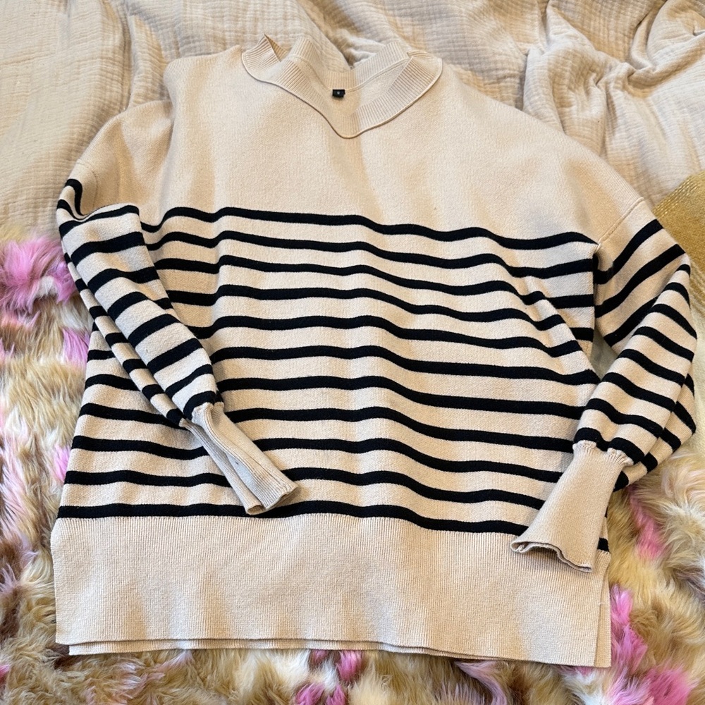 Striped split hem sweater